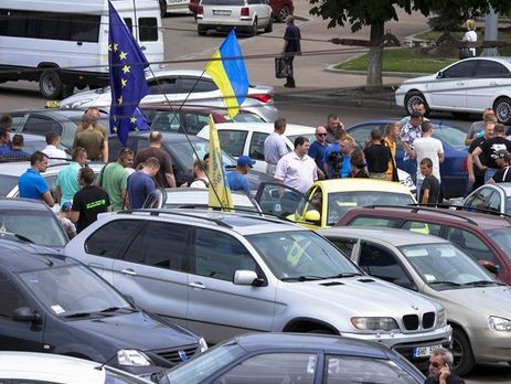 ﻿Рада не внесла до порядку денного законопроекти про автомобілі на єврономерах