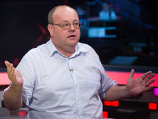 Франков: Для главы ФФУ Павелко уйти с должности главы бюджетного комитета Рады, чтобы исключить конфликт интересов, – как отрубить себе одну руку