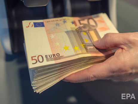 ﻿Гривня до євро подешевшала до 30,65 грн/€