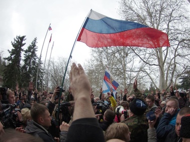 В Севастополе около 500 человек собрались на митинг в поддержку Донбасса