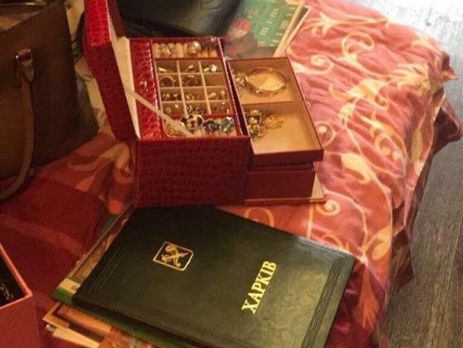 ﻿У керівника одного з районів Харкова прокуратура вилучила коштовності на 600 тис. грн