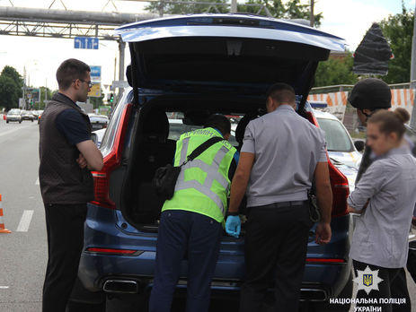 В Харькове расстреляли супружескую пару, их дочь получила ранение – полиция