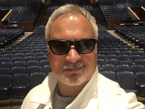 ﻿Валерій Меладзе показав своїх батьків