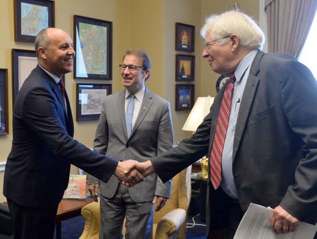 Парубий надеется, что Конгресс США примет резолюцию о признании Голодомора геноцидом украинского народа в этом году