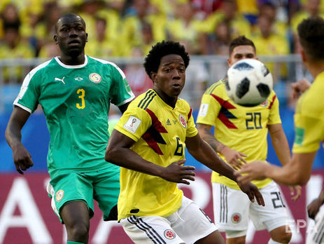 Колумбійці (у жовтих футболках) зайняли перше місце в групі на ЧС 2018