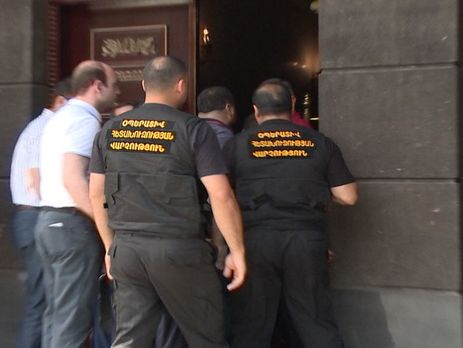 Брата экс-президента Армении заподозрили в незаконном обогащении