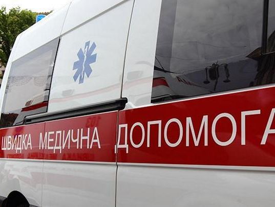 В Черкасской области посетитель сломал челюсть врачу скорой помощи