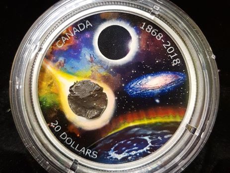 ﻿У Канаді випустили колекційні монети, які містять фрагменти метеорита