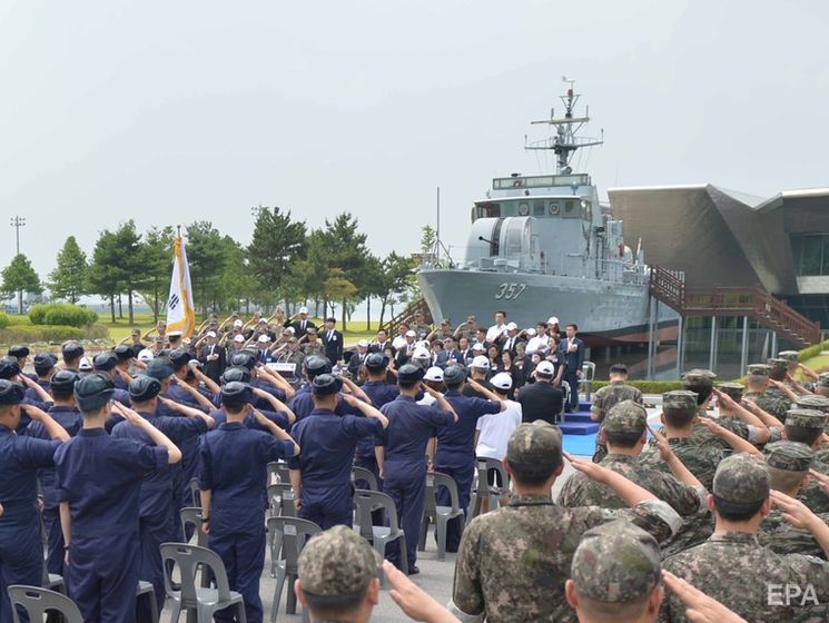 ﻿Між військовими кораблями КНДР і Південної Кореї відновили радіозв'язок