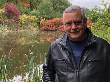 Гриценко заявил, что не общается с Порошенко с 2014 года