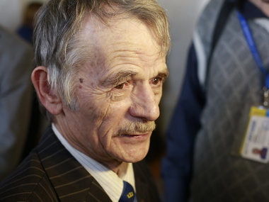 На вручение премии 