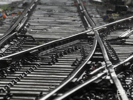 Ремонтники возобновили движение поездов по парной колее после аварии в Одесской области