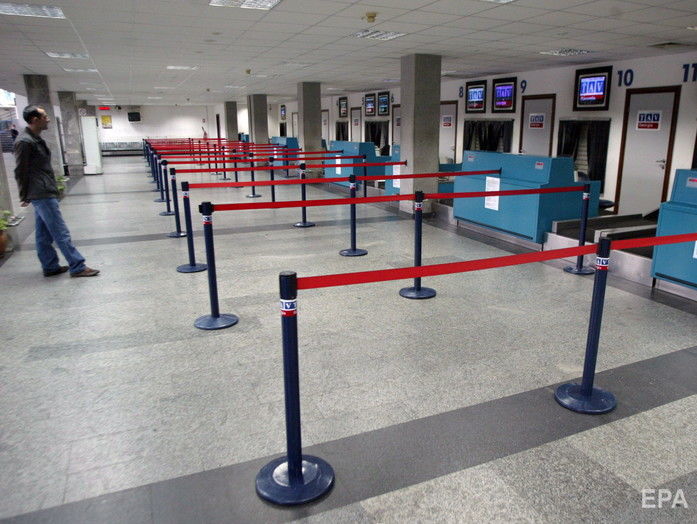 В аэропорту Тбилиси гражданин РФ разлил неизвестную токсичную жидкость, есть пострадавшие