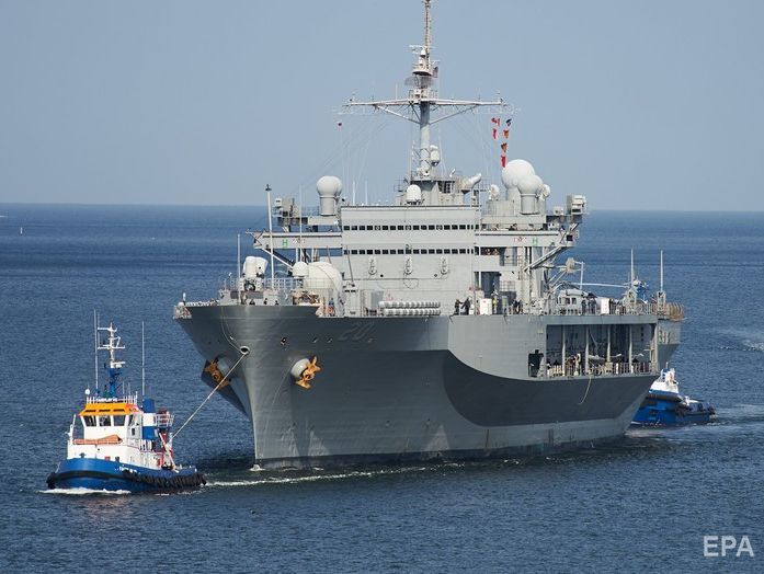 В Черное море вошел флагманский корабль американского флота USS Mount Whitney