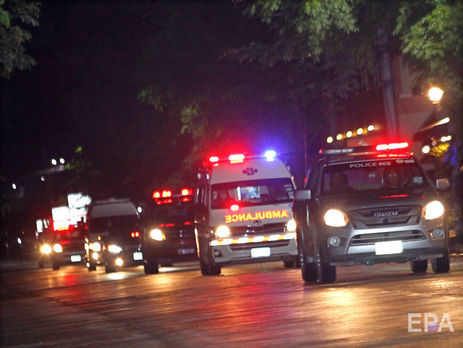 Четверо из 12 детей спасены из затопленной пещеры в Таиланде, операцию продолжат 9 июля 