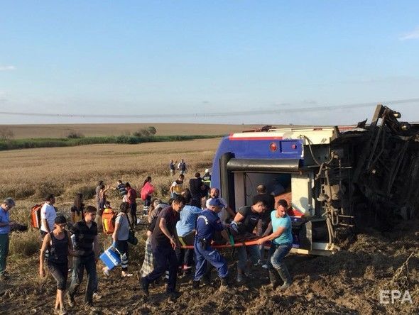 Кількість жертв аварії пасажирського потяга в Туреччині зросла до 24 