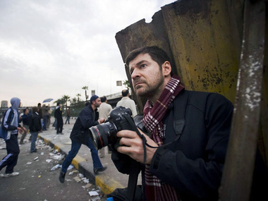 Ахметов даст журналистам, пострадавшим на Добассе, 200 тысяч гривен