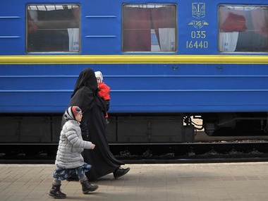 Переселенцам из Крыма упростят регистрацию на материковой части Украины