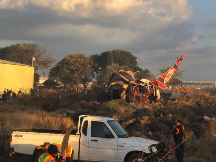 ﻿У ПАР розбився пасажирський літак, повідомляють про 20 постраждалих
