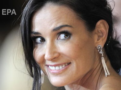 ﻿Демі Мур стала жертвою афери із банківською карткою