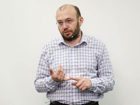 Нардеп Еднак: Из-за блокирования евробляхеров не могу попасть в Раду