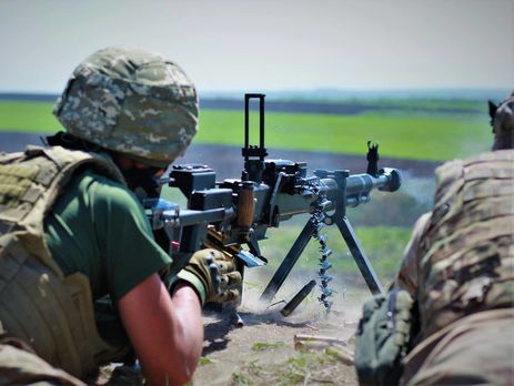 За сутки на Донбассе украинские военные ранили четырех боевиков – Объединенные силы