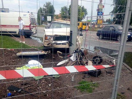 В Харькове погиб пятимесячный младенец, которого автомобиль сбил на тротуаре