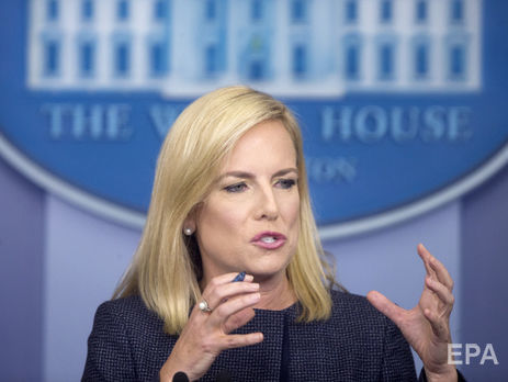 Министр внутренней безопасности США заявила, что РФ с помощью соцсетей хочет обострить разногласия в американском обществе