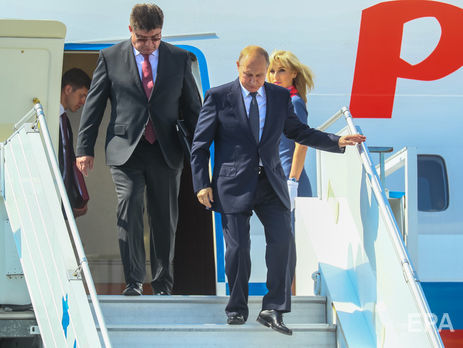 ﻿Путін запізнився на зустріч із Трампом