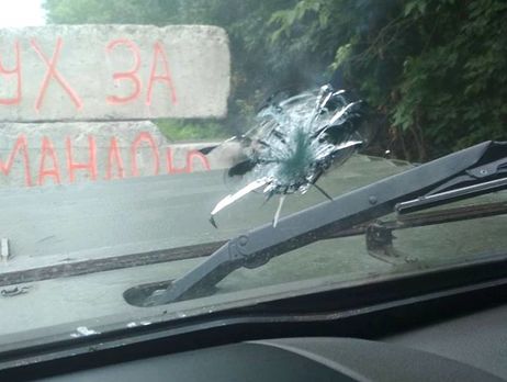 Боевики обстреляли авто пограничников вблизи пункта пропуска 