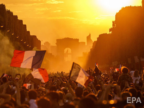 Во Франции два человека погибли, празднуя победу сборной на чемпионате мира в РФ