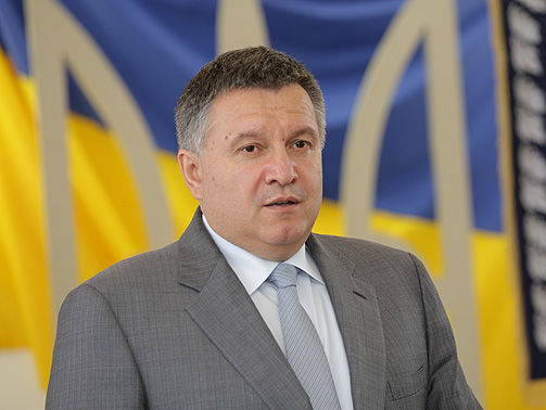 Аваков опубликовал список "красных линий" и "открытых вопросов" своей стратегии деоккупации Донбасса
