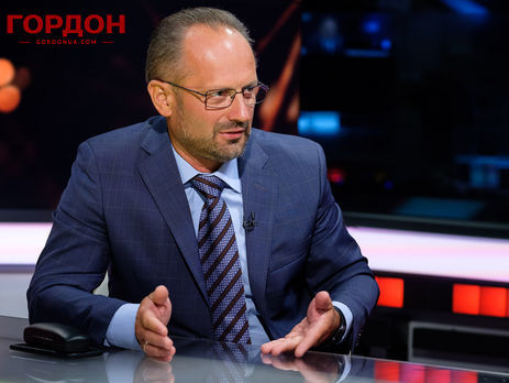 Последние 22 года политики крутили Конституцией, как цыган солнцем. В результате мы имеем латанный-перелатанный Основной закон