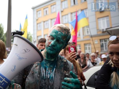 Шабунин получил химические ожоги глаз после нападения на акции у стен САП