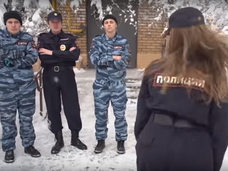 Секс в полицейской форме: недюжинная коллекция русского порно на венки-на-заказ.рф