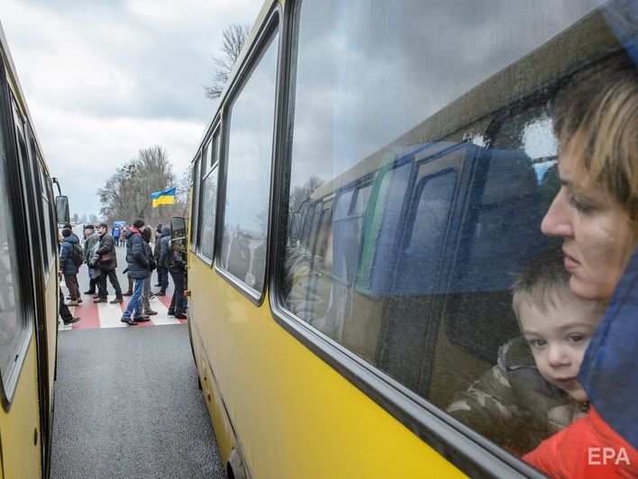 ﻿Шахтарям, які у Львівській області перекривали міжнародну трасу, почали виплачувати зарплату за червень