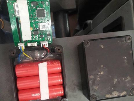 ﻿Стерненко виявив у своїй машині два невідомі електронні пристрої