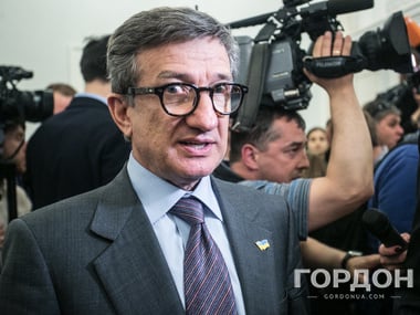 Тарута: Боевики заблокировали донецкое областное казначейство, сотни тысяч людей останутся без денег