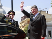 Петр Порошенко выступил за мирное урегулирование конфликта