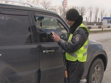 Боевики в Луганске объявили правоохранителей "Правым сектором" 