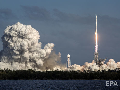 Falcon 9 вивела на орбіту супутник вагою сім тонн