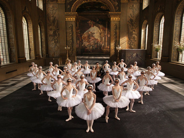 Два танцора Королевского балета Британии отказались выступать в "Большом театре"