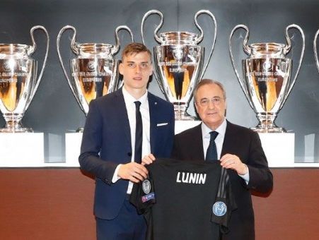 "Реал" провел официальную презентацию голкипера сборной Украины по футболу Лунина