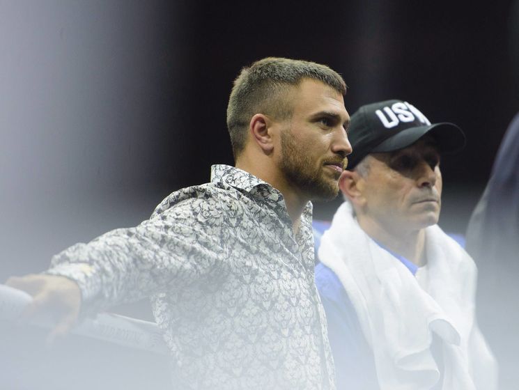 Ломаченко и Усик возглавили рейтинг лучших боксеров современности по версии World Boxing News