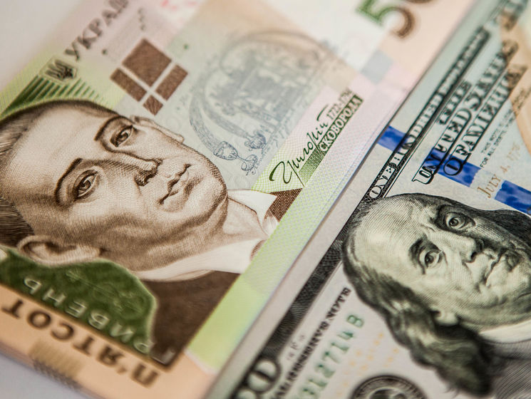 Нацбанк Украины изменил методику определения курса гривны к доллару