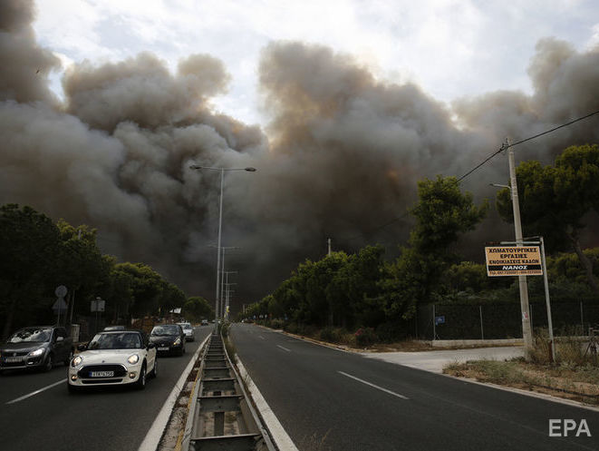 ﻿Унаслідок лісових пожеж у Греції загинуло 24 людини