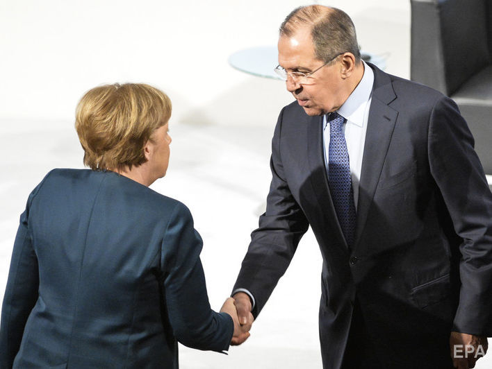 ﻿Меркель і Лавров обговорили ситуацію на Донбасі