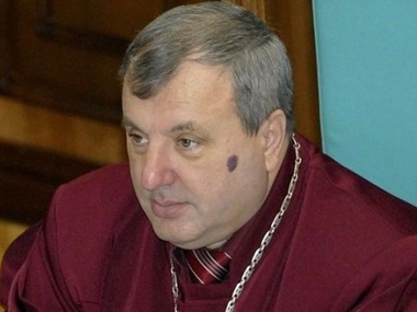 "Друг Януковича" не станет судьей Конституционного Суда