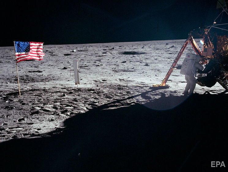 ﻿57% росіян не вірять, що американські астронавти 1969 року висадилися на Місяці