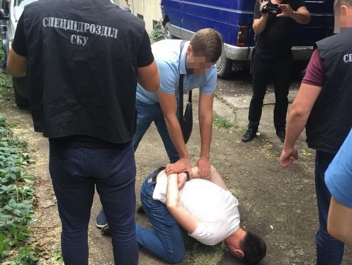 СБУ задержала на взятке государственного ревизора-инспектора Госфискальной службы в Одесской области